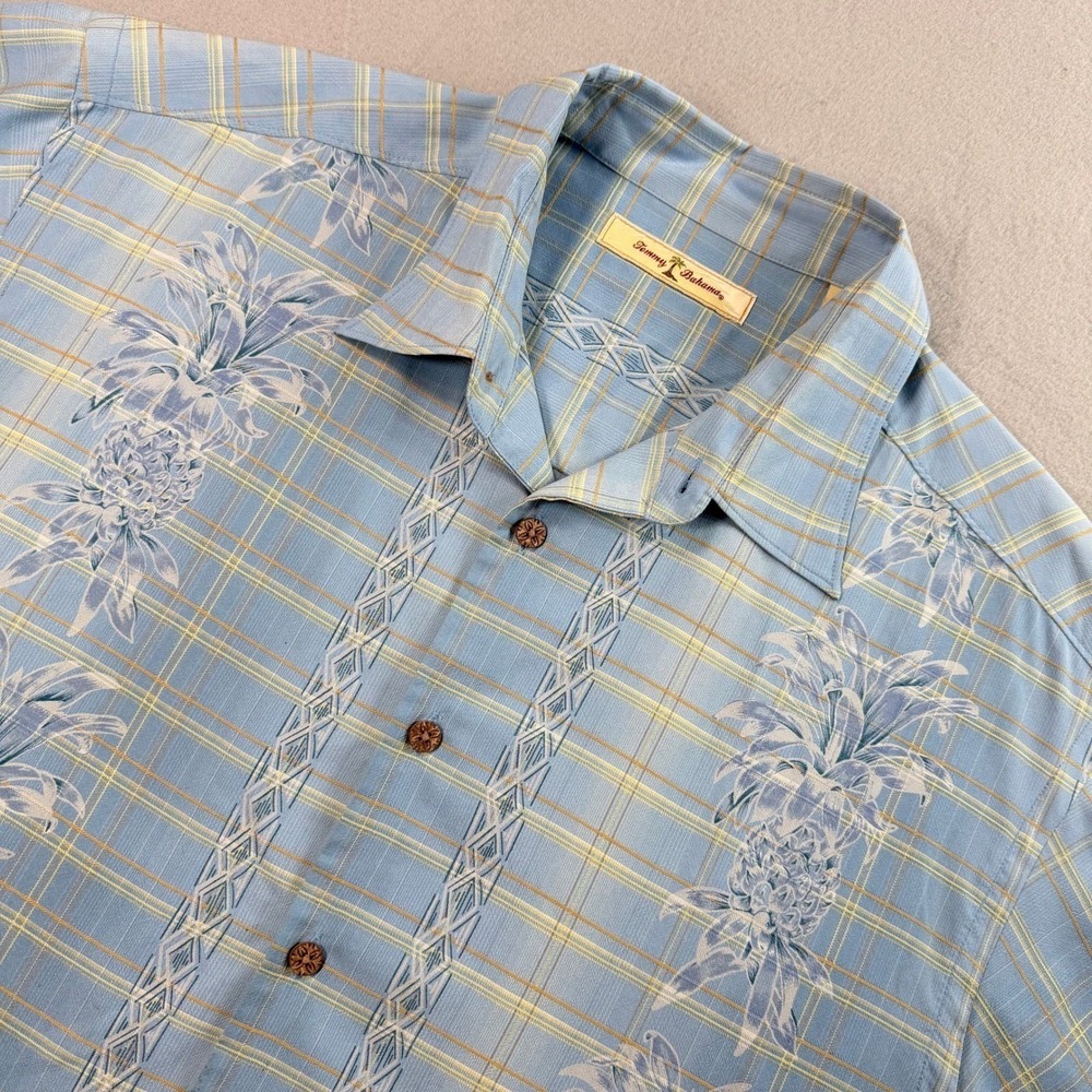 Tommy Bahama Shirt Large Blue Silk Pineapple Plaid Camp Aloha Button Down